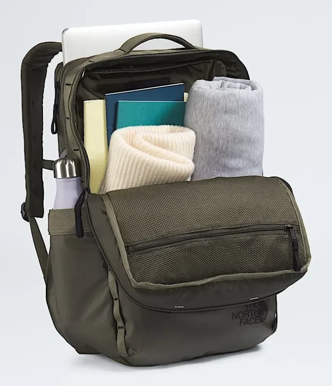 Base Camp Voyager Daypack