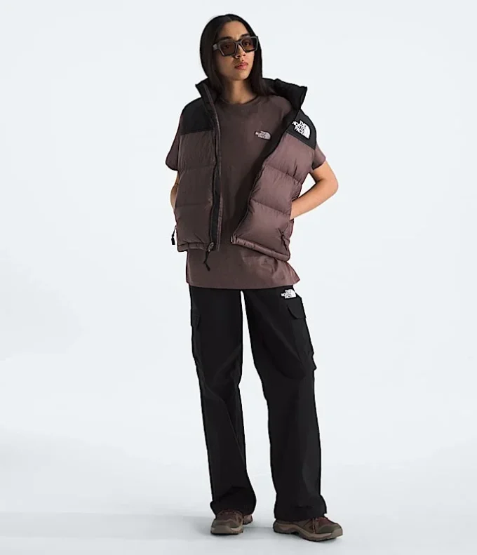 Evolution Simple Dome Relaxed Kurzarm-T-Shirt für Damen Evolution Simple Dome Relaxed Kurzarm-T-Shirt für Damen