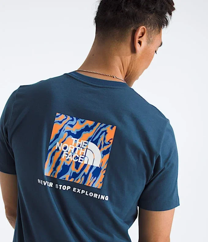 Herren-T-Shirt Core Wavy Lines Box NSE mit kurzen Ärmeln