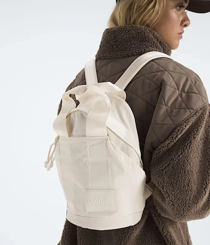 Never Stop Mini Rucksack für Damen Never Stop Mini Rucksack für Damen